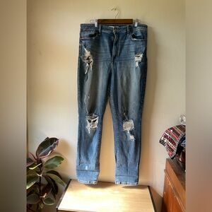Willow & Root Distressed Mom Jean BKE